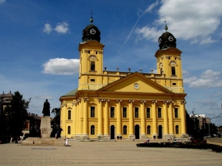 A legjobb úti célok között Debrecen A legjobb úti célok között Debrecen